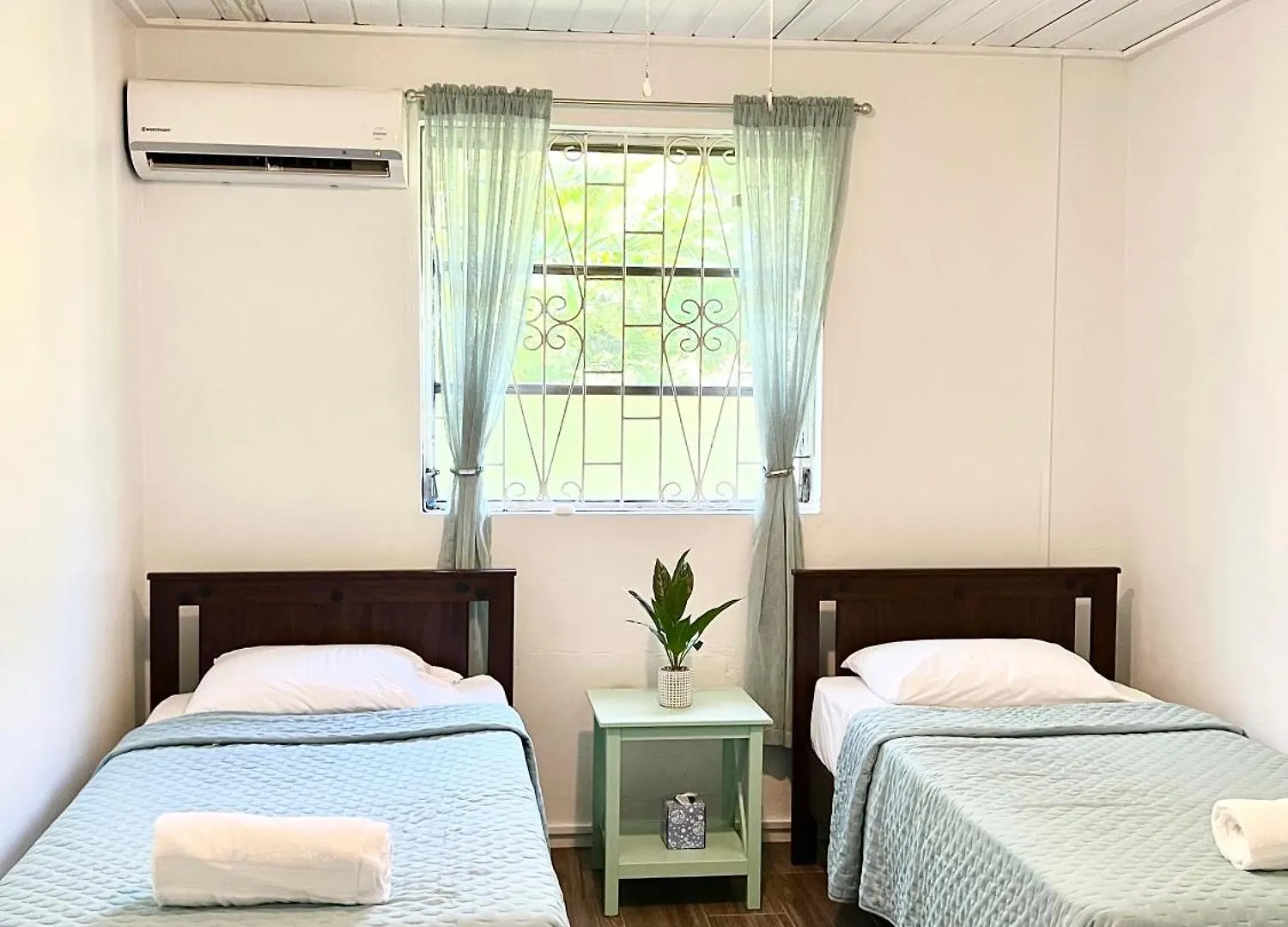 Villa Shalom Bridgetown 0*,  Barbados